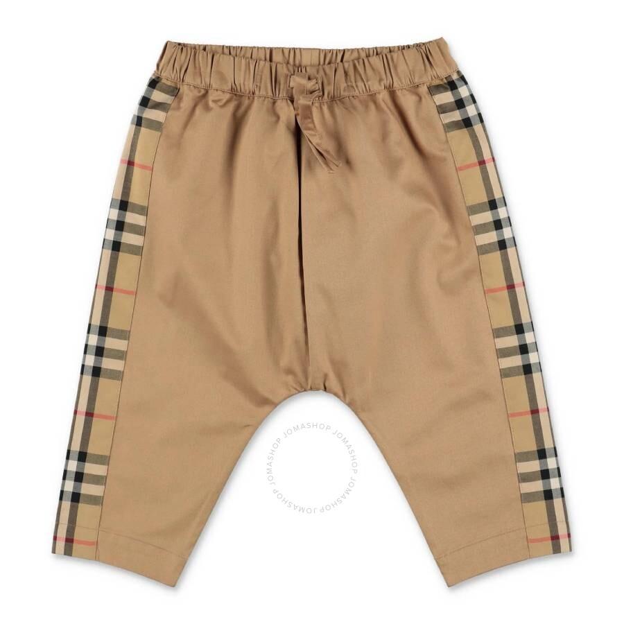 Burberry Burberry Nylon Shorts - Shorts - BeyondStyle