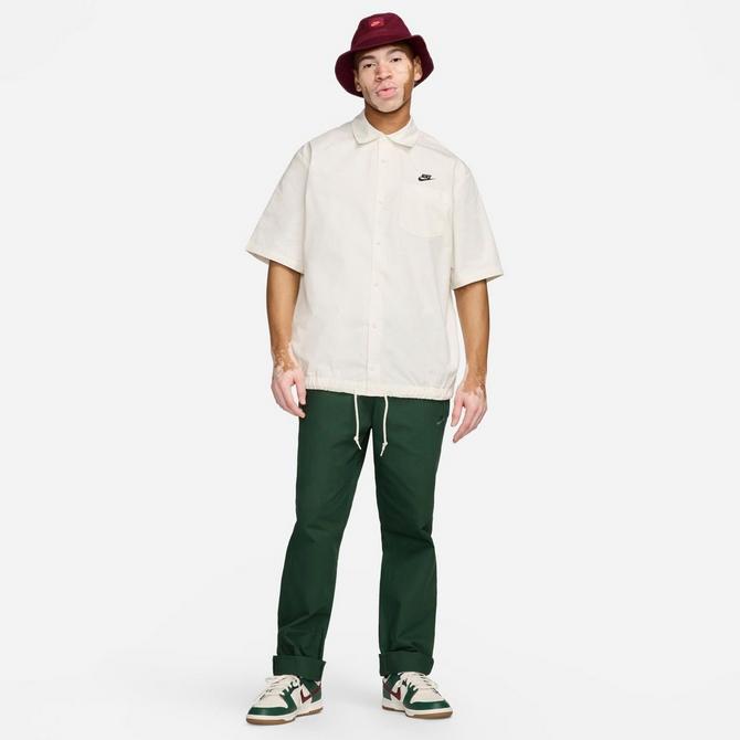 NIKE Men's Nike Club Oxford Button-Down Short-Sleeve Shirt