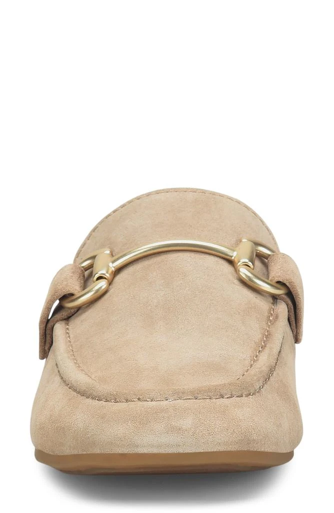 Born Lareina Mule 4