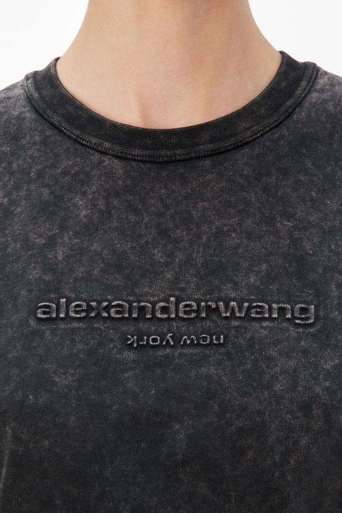Alexander Wang LOGO EMBOSSED ACID WASH SHRUNKEN TEE - T