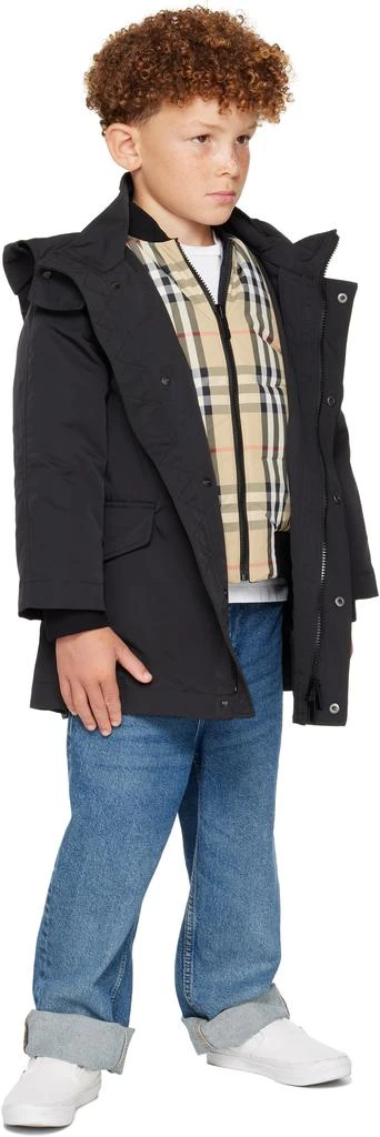 Burberry Kids Black 
Beige Jacket 
Down Jacket Set 5