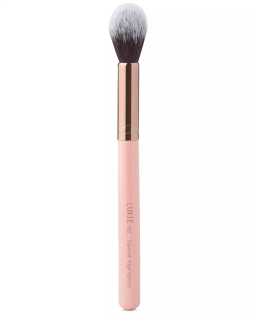 Luxie 522 Rose Gold Tapered Highlighter Brush