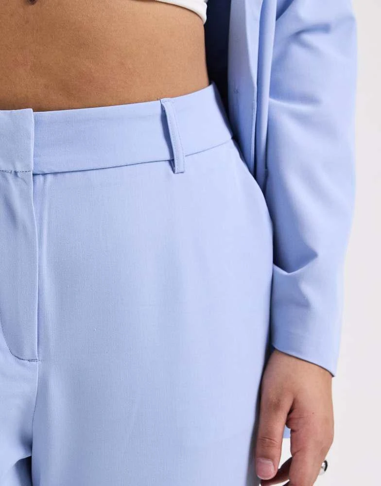 Vero Moda Curve Vero Moda Curve straight leg tailored trouser co-ord in brunnera blue 3