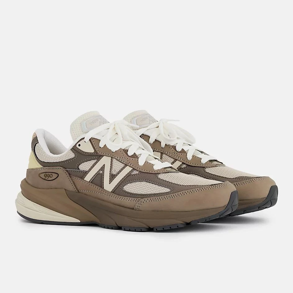 New Balance Made in USA 990v6