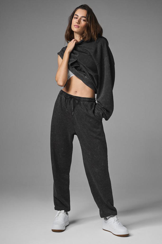 【Alo Yoga】Chill Vintage Wash Sweatpant Chill Vintage Wash Sweatpant - Black Wash | Alo Yoga