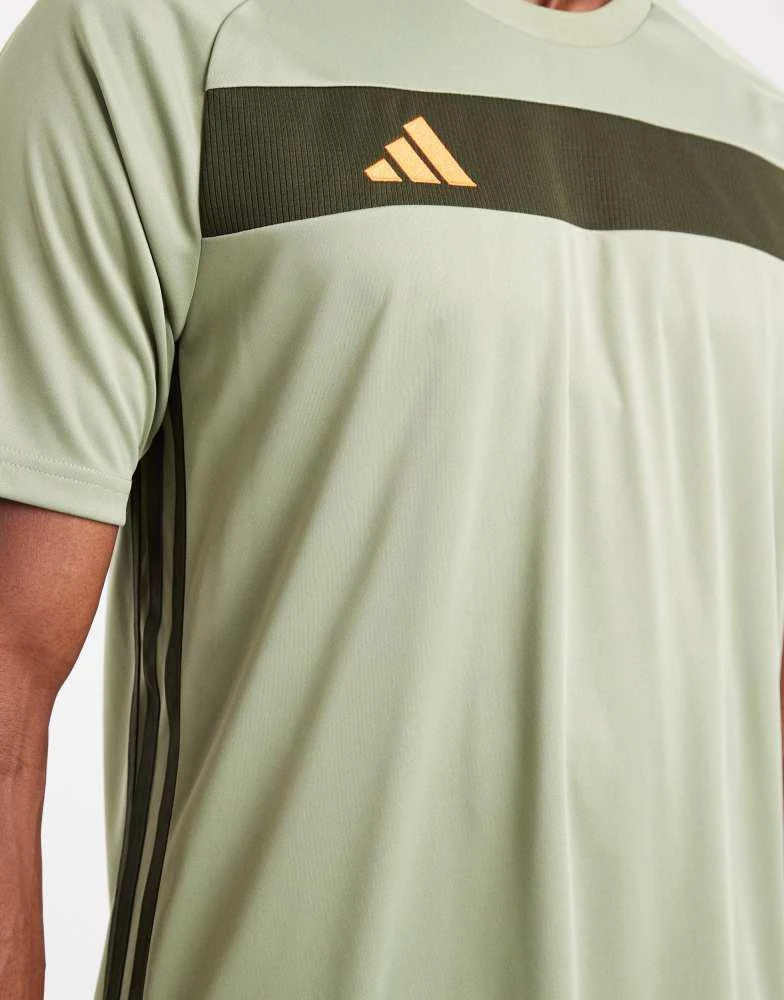 Adidas adidas Football Tiro 25 essentials jersey in tent green / night cargo / imp 5