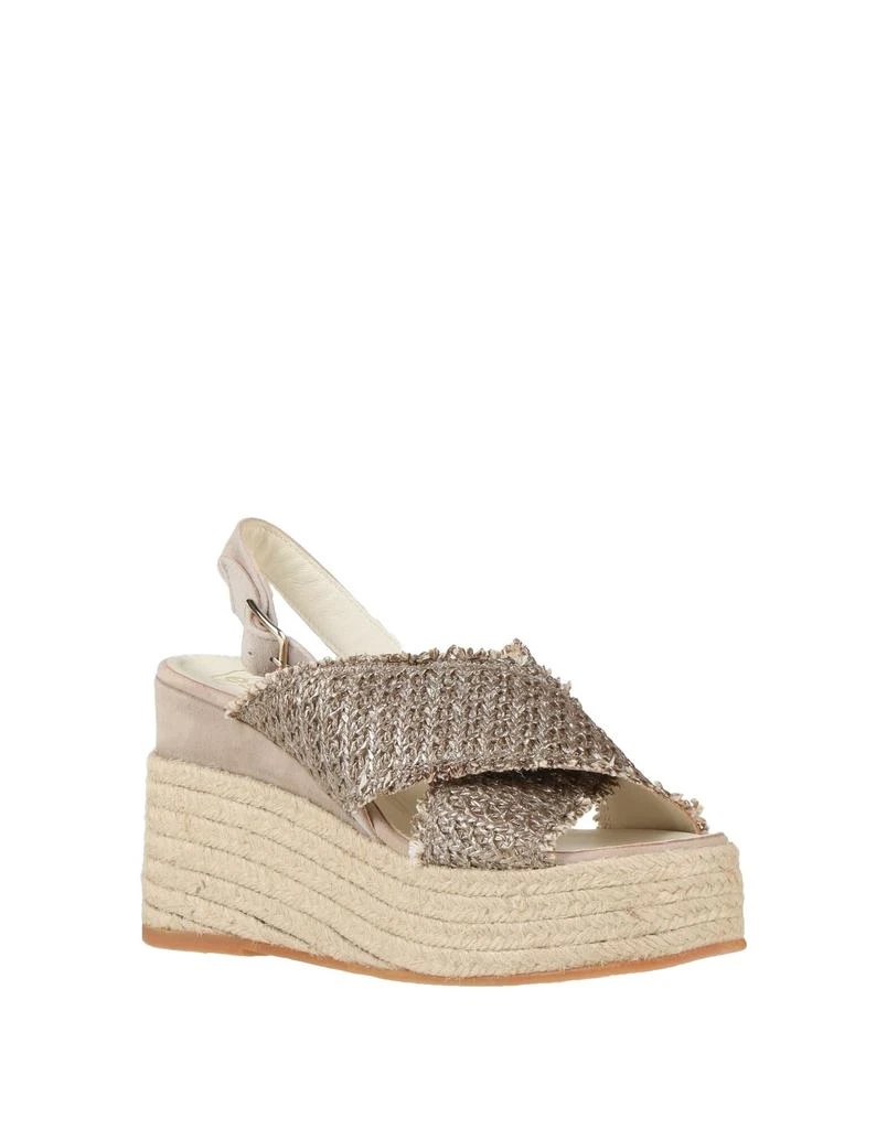 ESPADRILLES Espadrilles 2