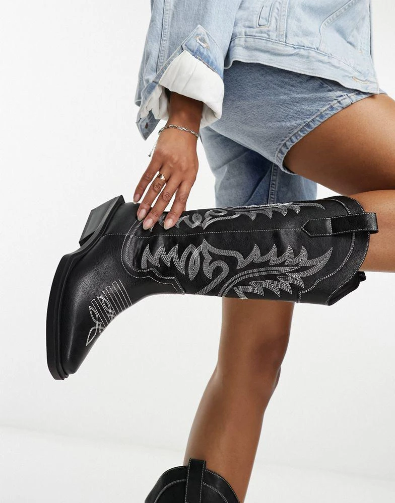 ASOS ASOS DESIGN Camden flat western boots in black 2