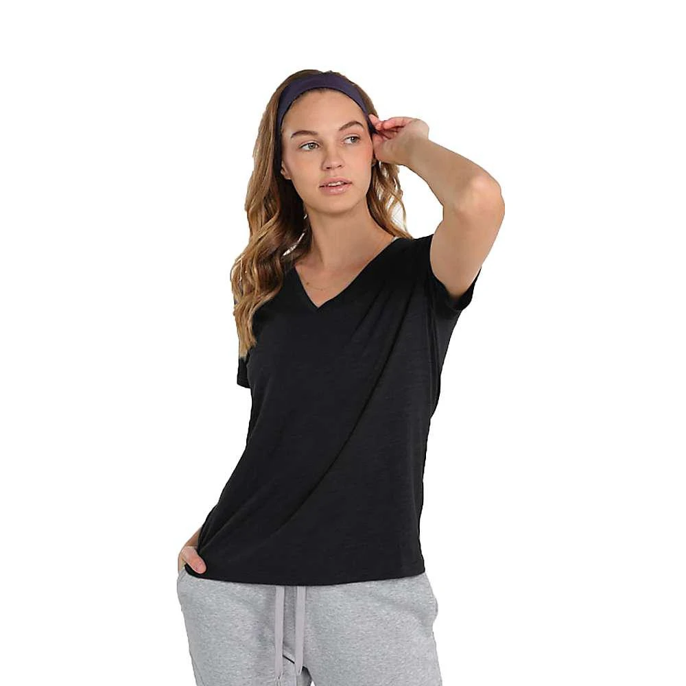 Tasc Performance Tasc Women's All Day V-Neck T-Shirt 2