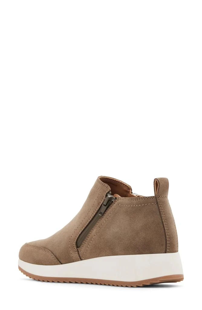 Blondo Emrie Waterproof Sneaker 2