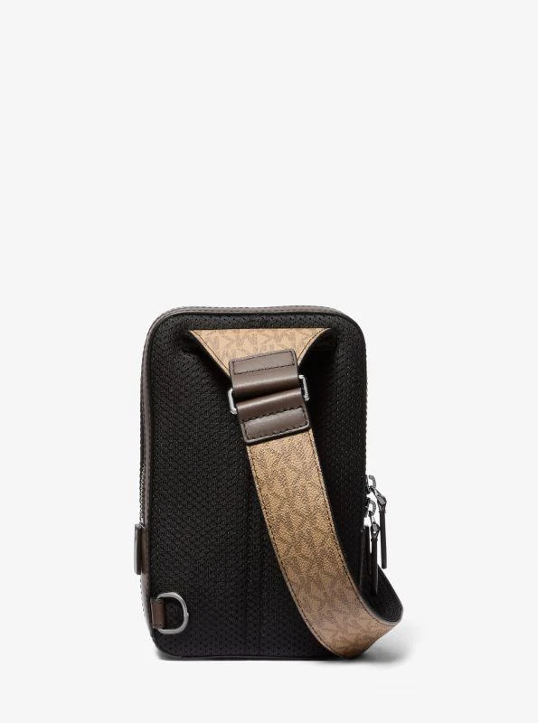 Michael Kors Hudson Signature Logo Sling Pack 3