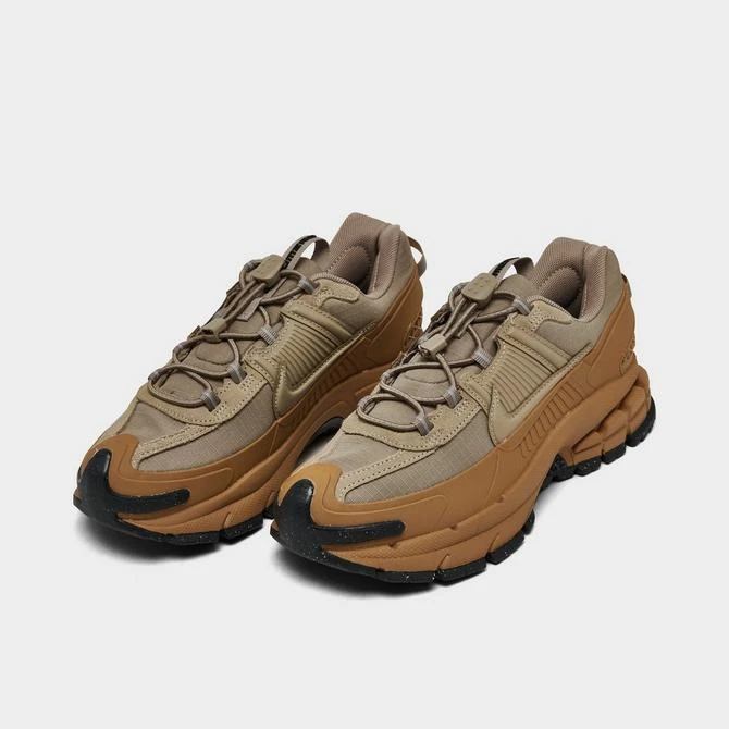 NIKE Women's Nike Zoom Vomero Roam Casual Shoes 2