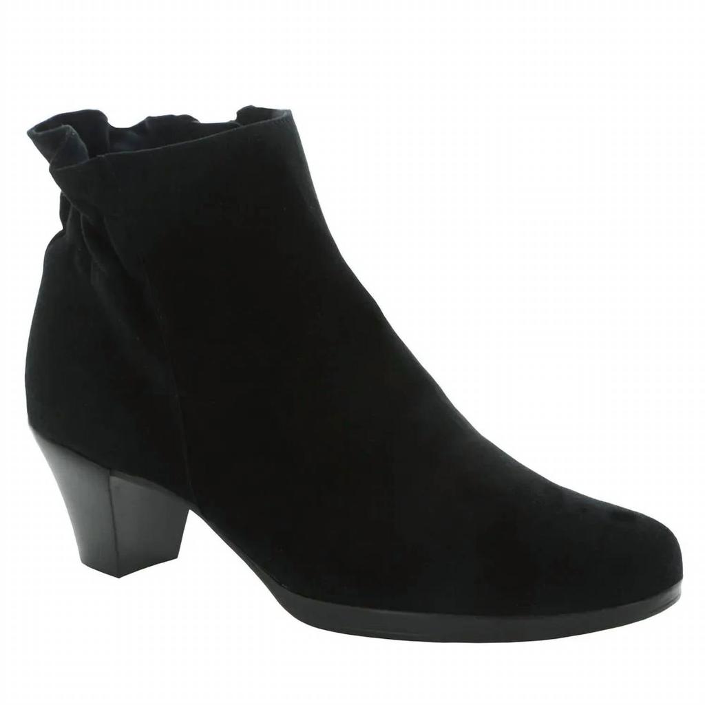 Munro Women's Alfie Boots In Black
