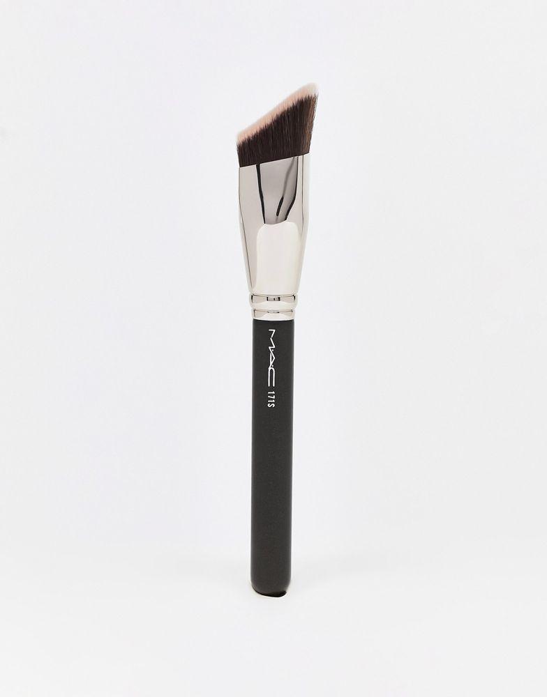 MAC MAC 171S Wedge Foundation Brush
