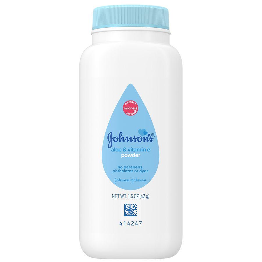 Johnson's Baby Naturally Derived Cornstarch Baby Powder With Aloe & Vitamin E, Travel Size