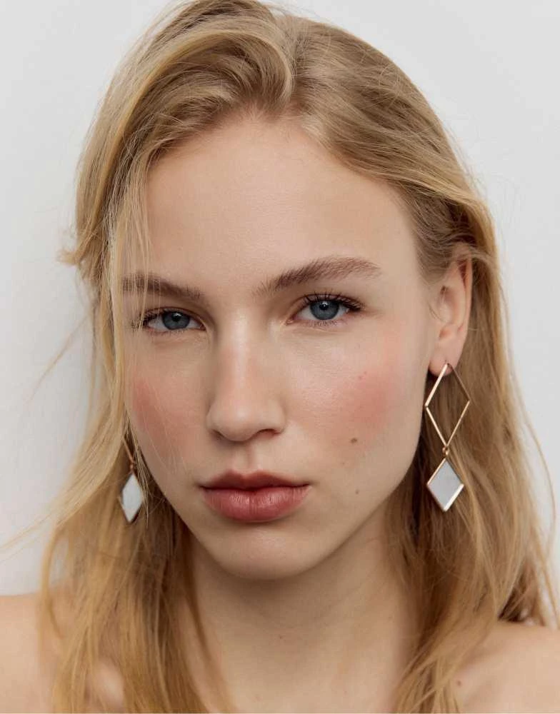 Stradivarius Stradivarius Mirror effect rhombus earrings in gold 2