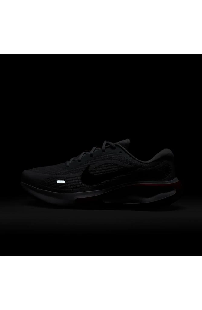 NIKE Journey Road Runner Sneaker 9