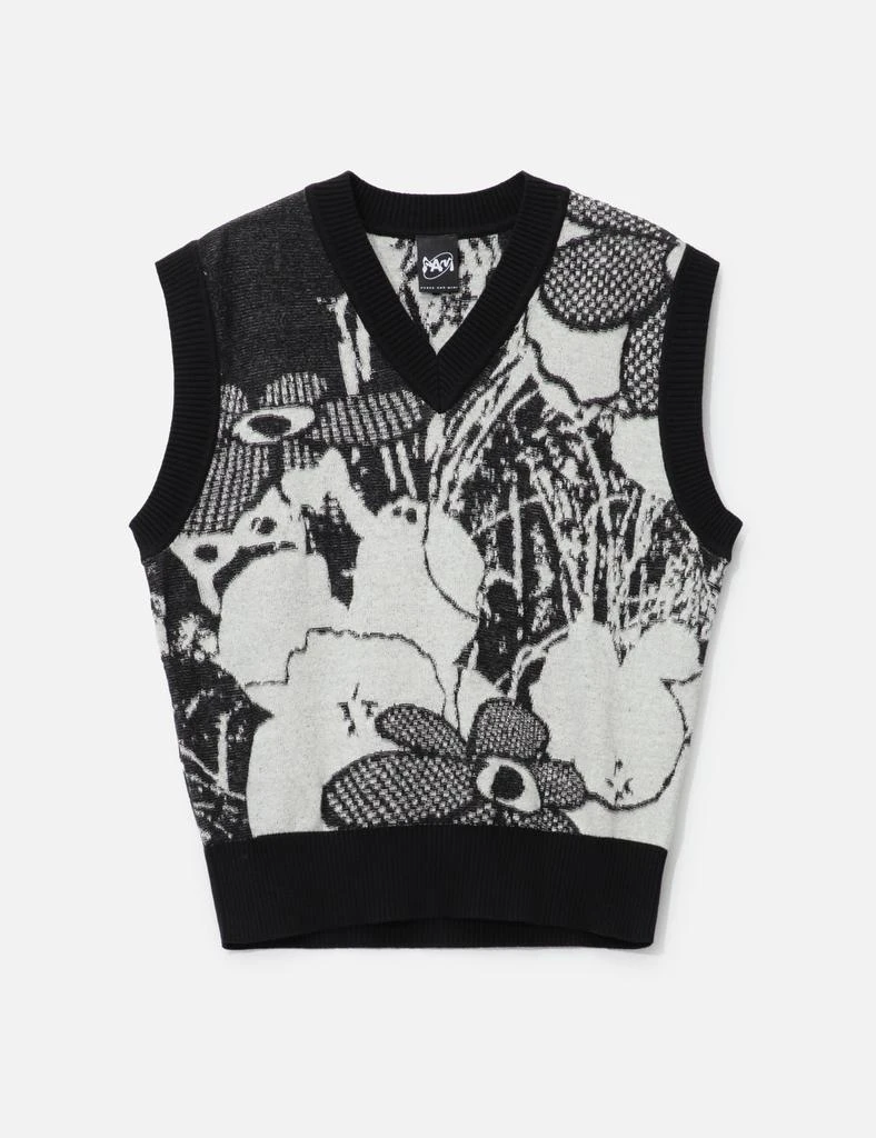 Perks and Mini Arrangement V-neck Knitted Vest 1