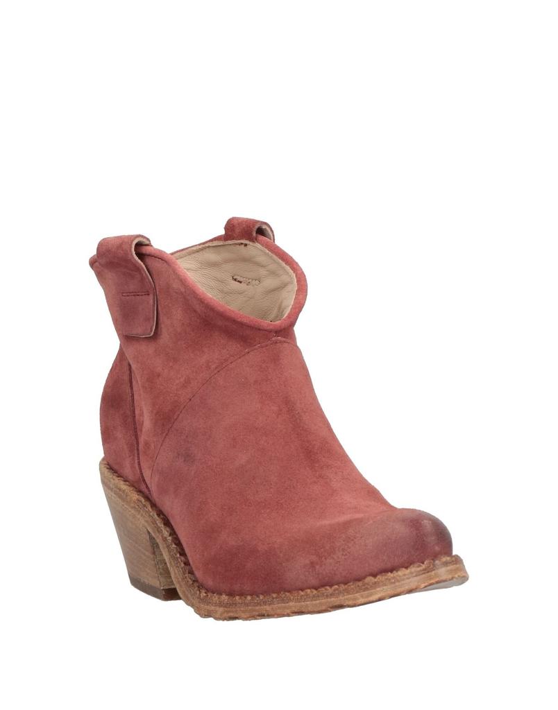 1725.A Ankle boot