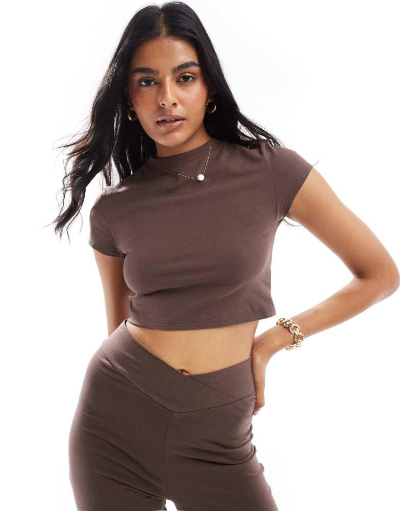 Miss Selfridge Miss Selfridge short sleeve crop top co-ord in chocolate