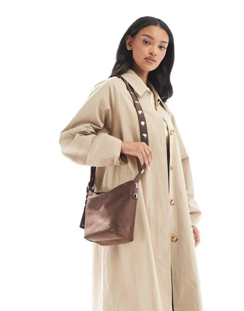 Stradivarius Stradivarius stud detail shoulder bag in brown 1