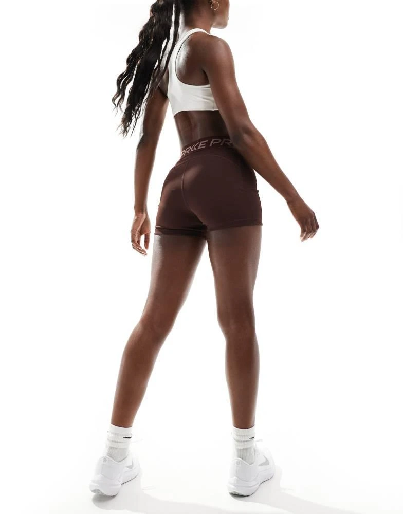 NIKE Nike Pro Training 365 3 inch leakproof leggings shorts in dark brown 5