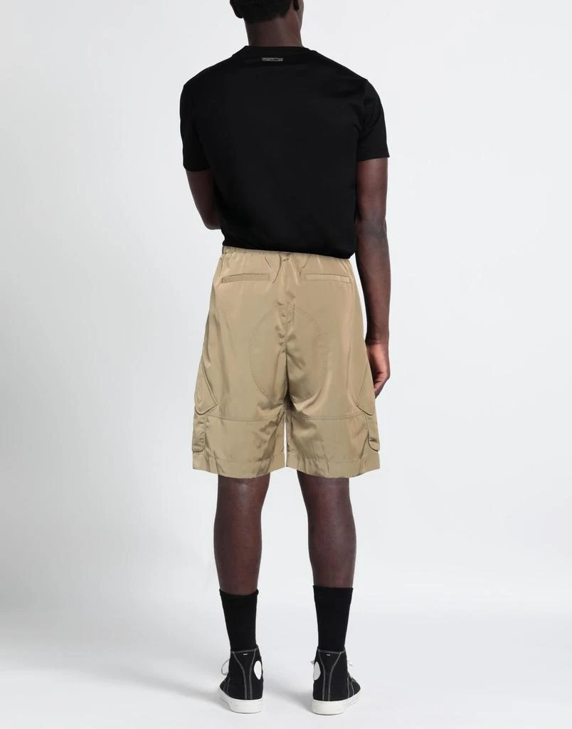 Versace Shorts
Bermuda 3