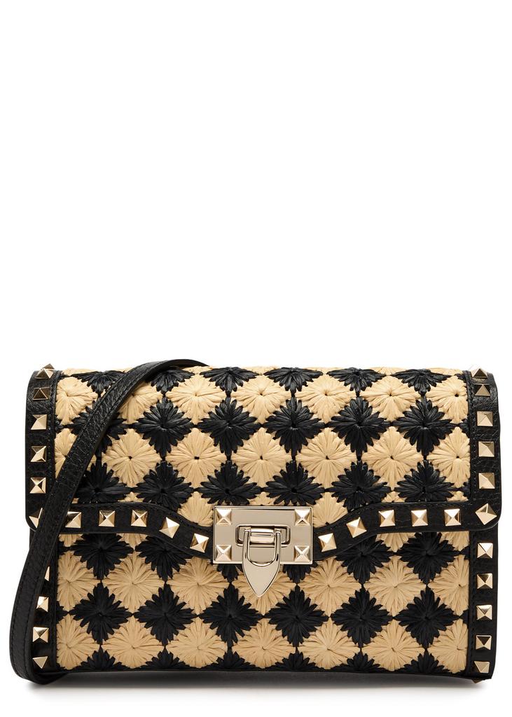 ショルダーバッグ・ポシェット VALENTINO TWO-TONE RAFFIA ROCKSTUD CROSSBODY BAG Valentino Two-tone Raffia Rockstud Crossbody Bag - Crossbody