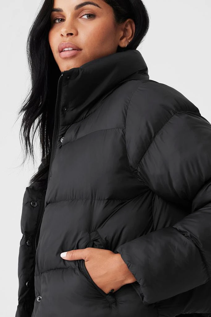 Alo Yoga Gold Rush Puffer - Black 4