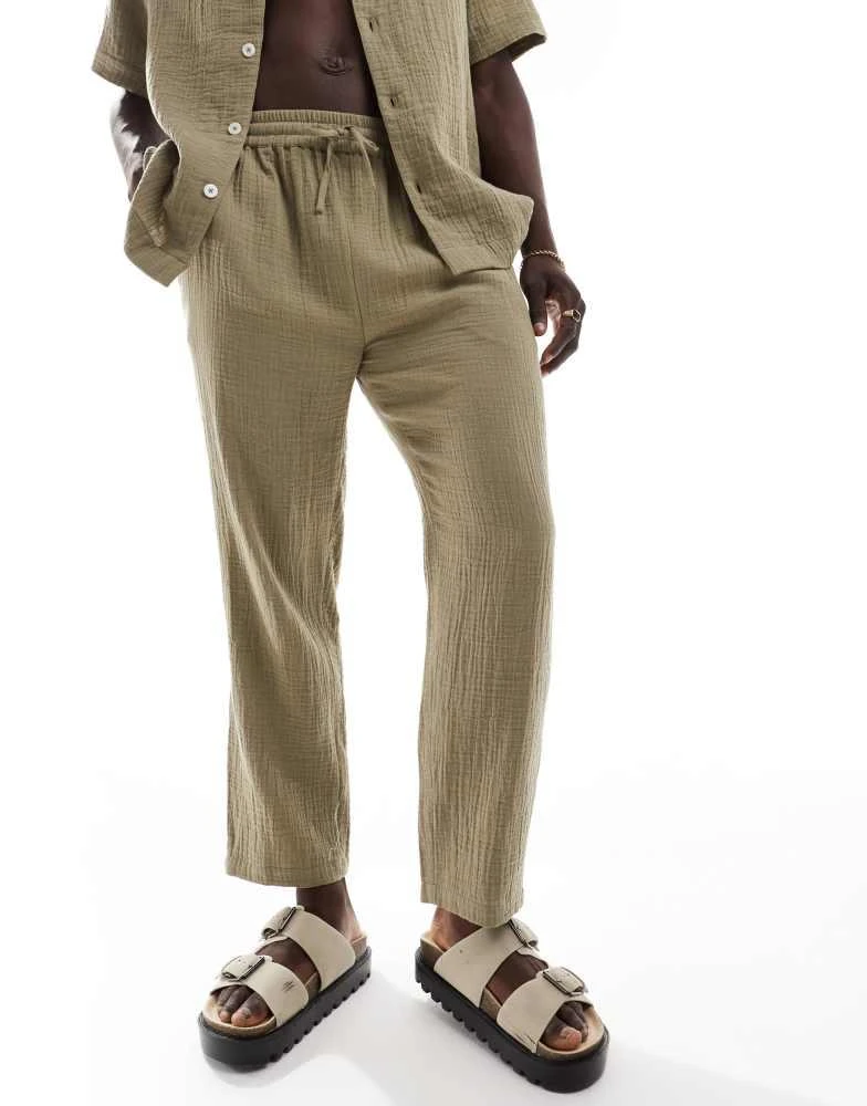 Goldsboro Goldsboro resort beach trouser in olive 5