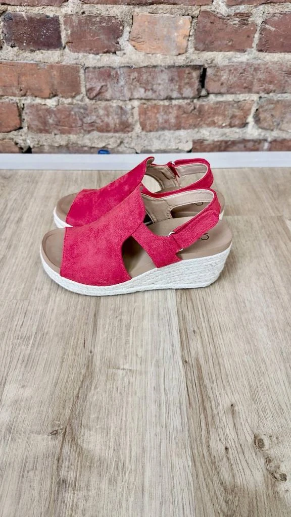 Corkys Footwear Corkys Footwear - Pose Wedge Red