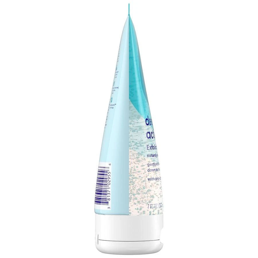 Clean & Clear Oil-Free Exfoliating Facial Scrub 7