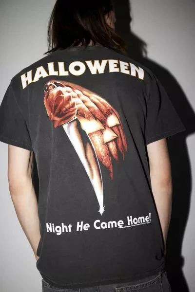 Urban Outfitters Halloween Mask Washed Cotton Graphic Tee 3