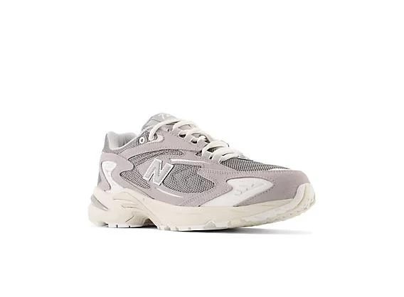 New Balance 725V1 2