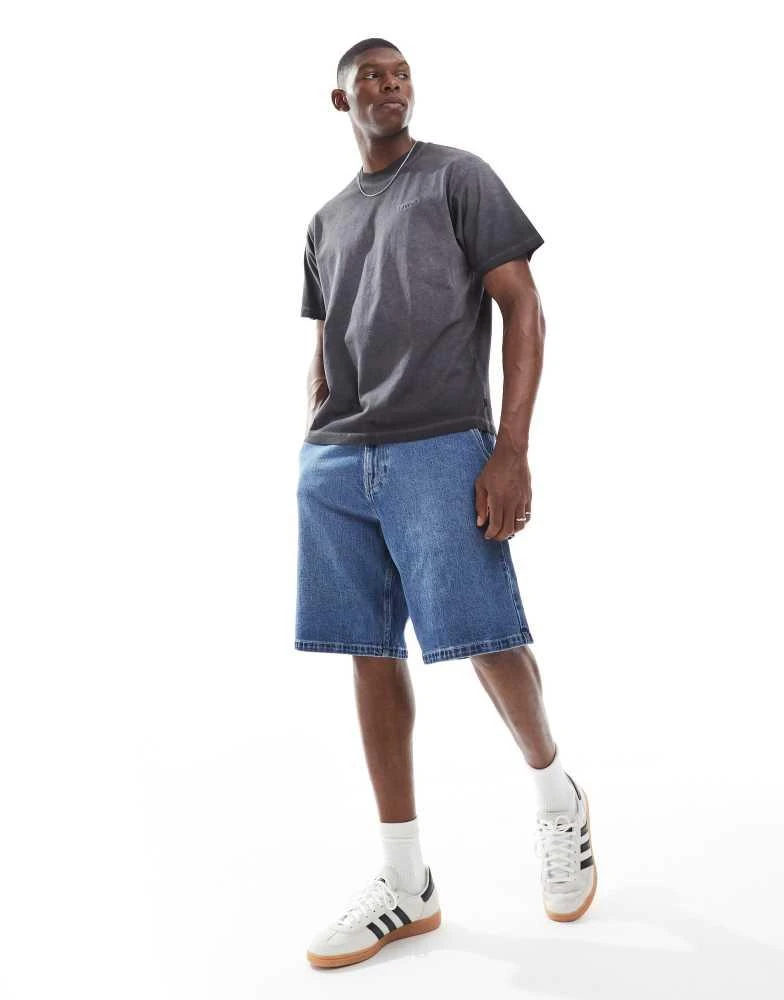 Levi
s Levi
s tonal logo vintage oversized garment wash t-shirt in charcoal 4