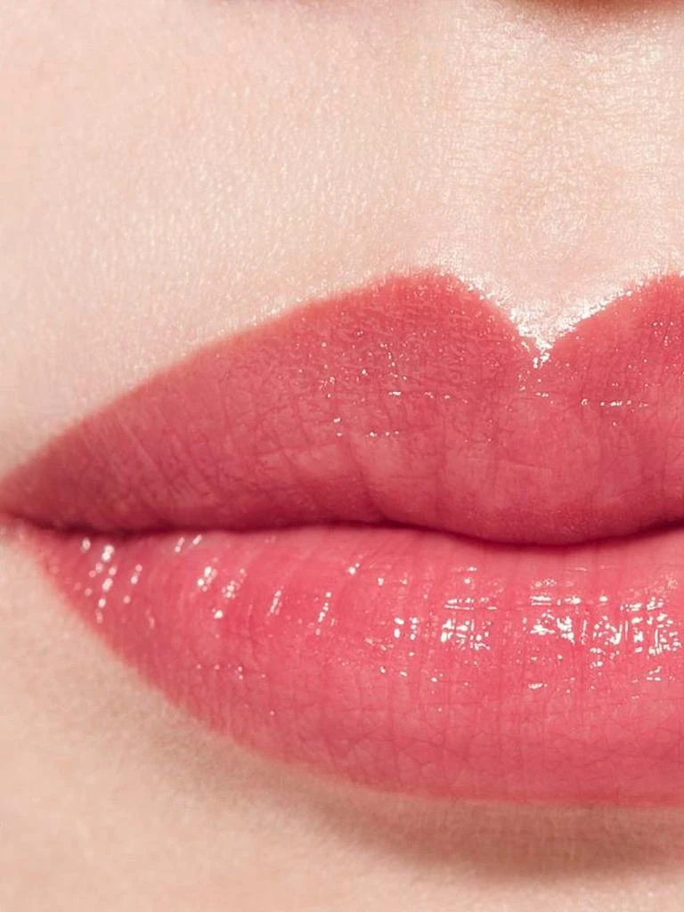 Chanel Healthy Glow Lip Balm 2