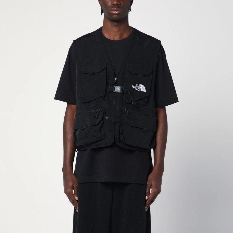 The North Face  NSE BLACK VEST IN NYLON 1