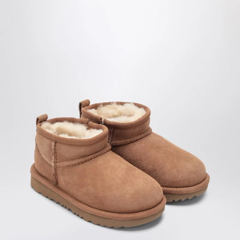 UGG Classic Ultra Mini chestnut boot with zip 3