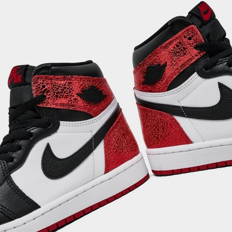 Jordan Women's Air Jordan Retro 1 High OG Casual Shoes 3