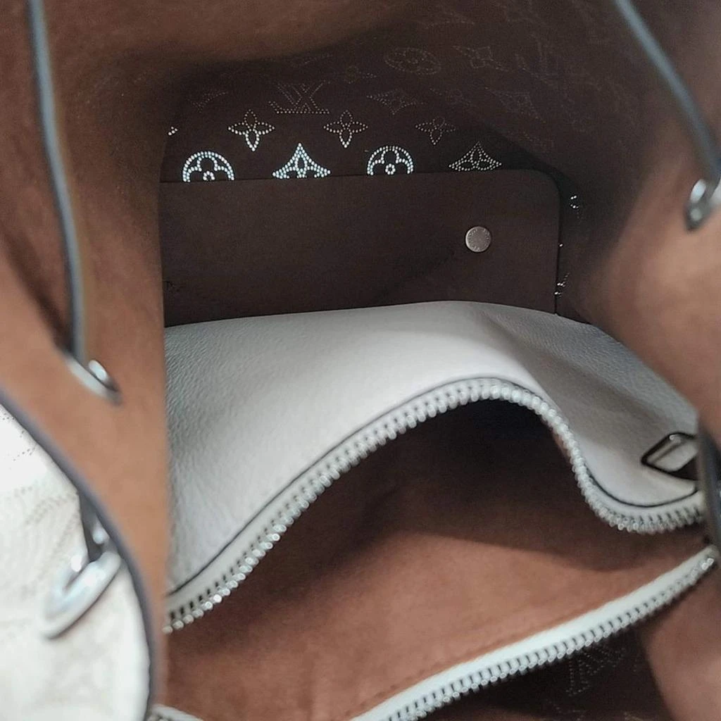 Louis Vuitton Louis Vuitton Mahina Muria bag 6