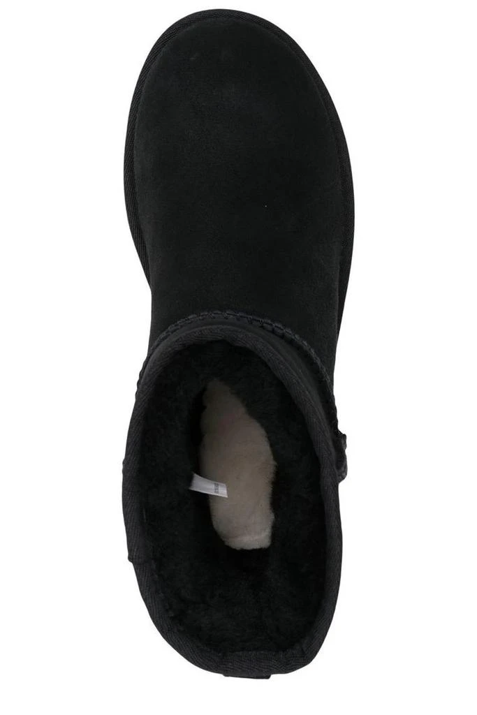UGG UGG Classic Mini II Logo-Patch Ankle Boots 4