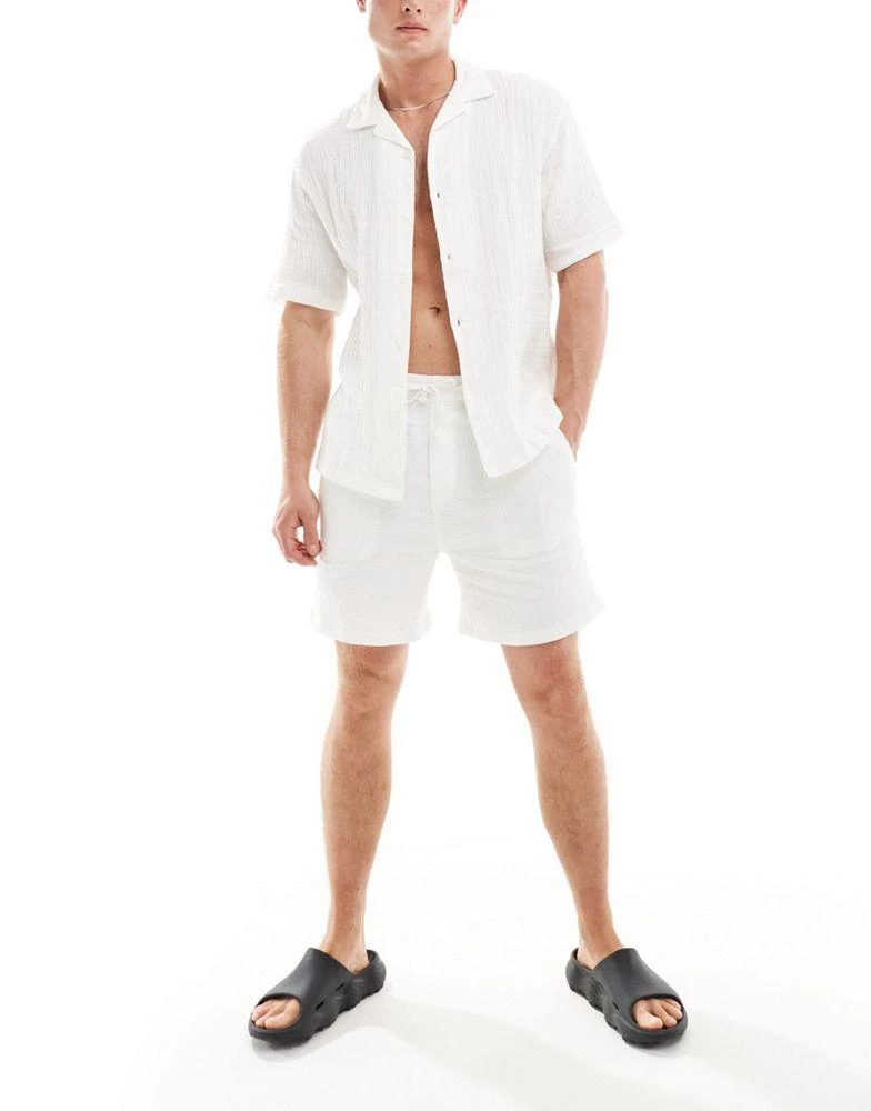 Pull&Bear Pull&Bear textured short co-ord in white 1