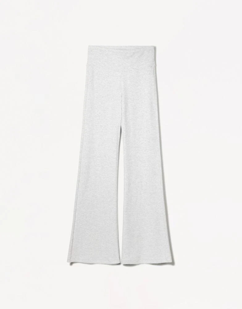 Bershka Bershka flared trousers in grey 4