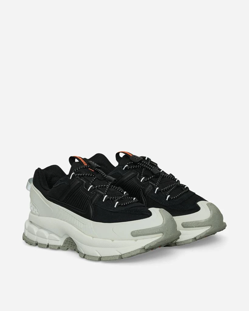 NIKE Zoom Vomero Roam Sneakers Black / Light Silver 2
