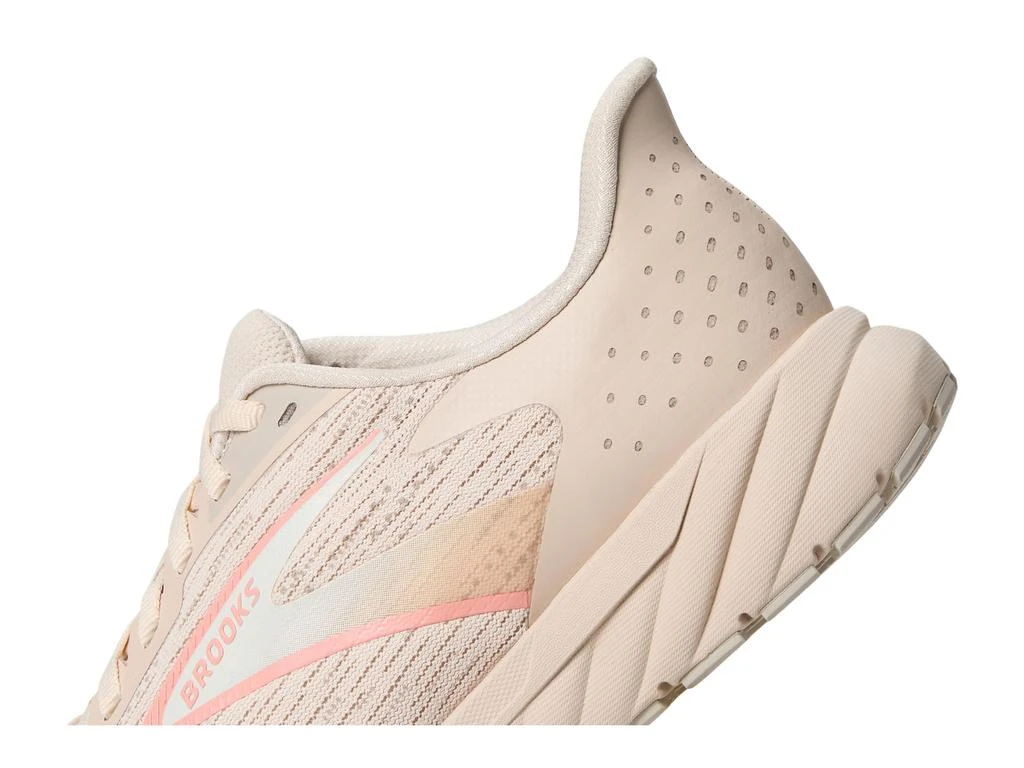 Brooks Anthem 7 6