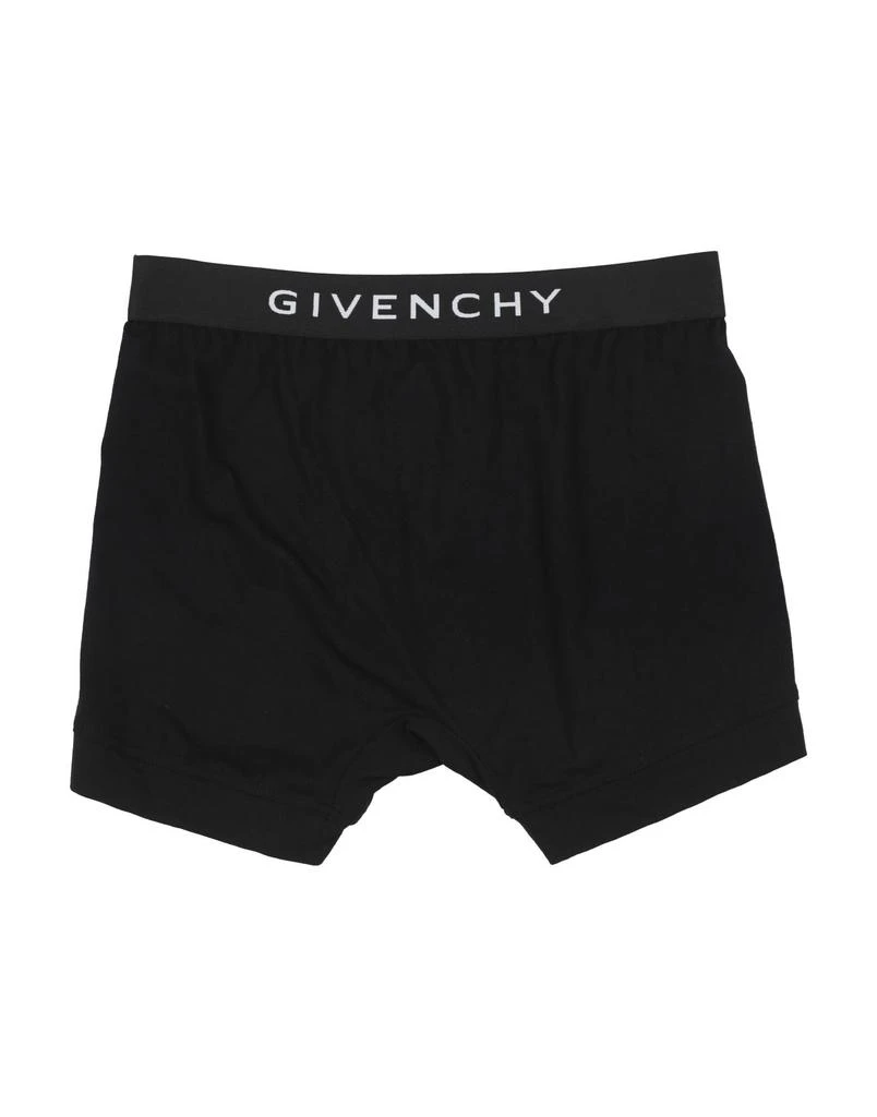 Givenchy Boxer 2