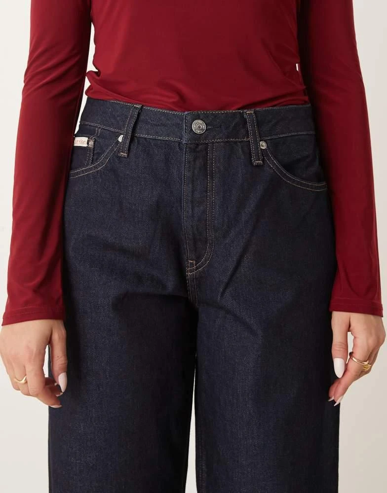 Calvin Klein Calvin Klein Jeans 90's loose jeans in dark rinse wash 2