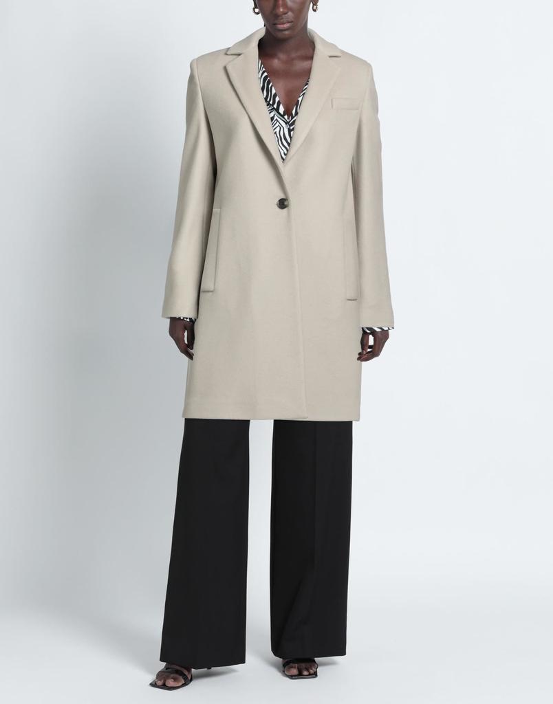 ANNIE P. Coat
