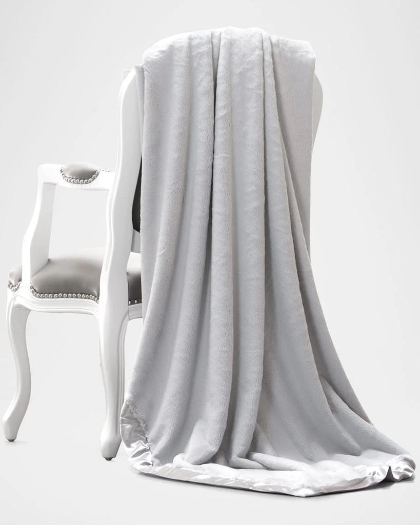 Little Giraffe Kid's Luxe Big Kid Blanket 1