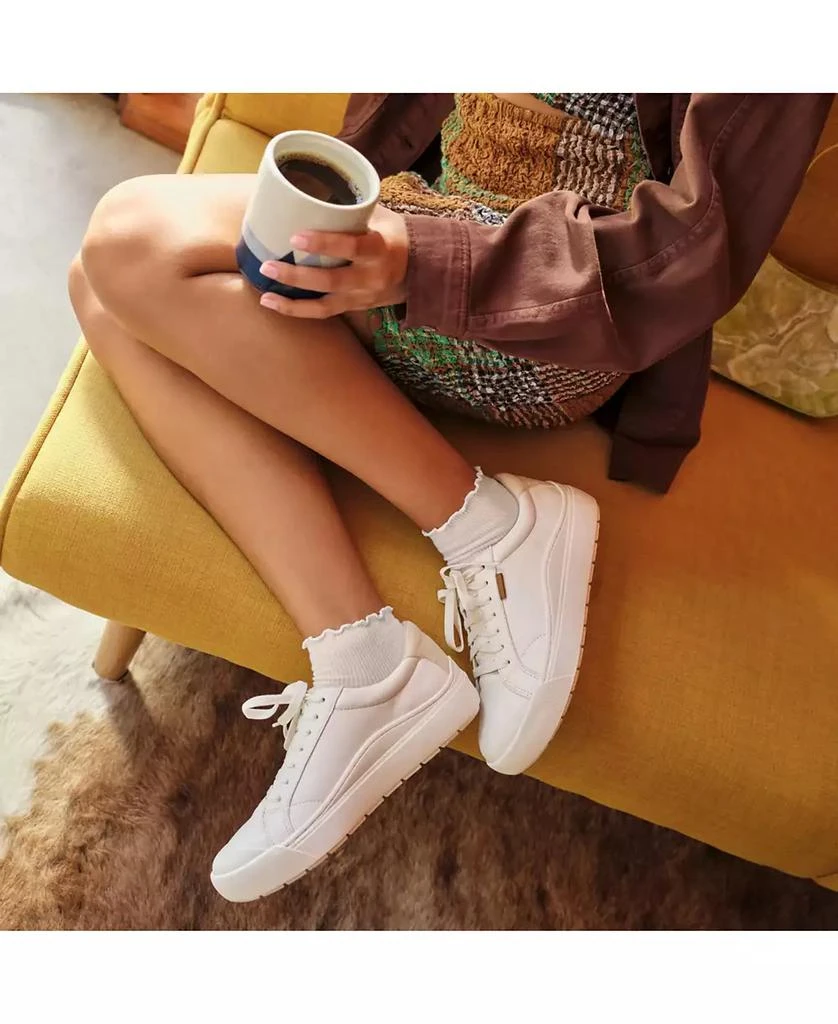 Dr. Scholl's Women's Time Off Lace Up Platform Sneakers 3